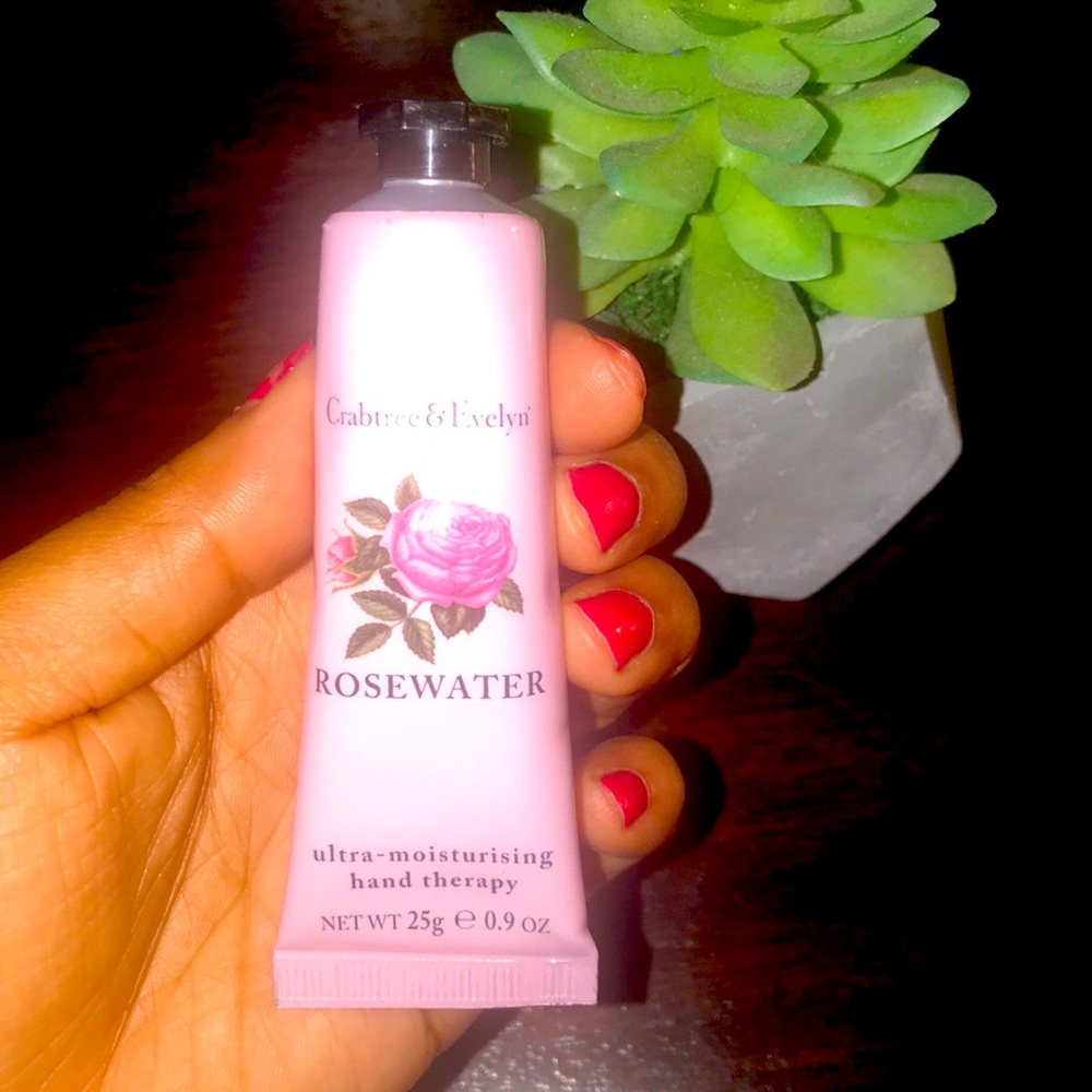 NEW CRABTREE & EVELYN HAND THERAPY 🌹 Never Opened